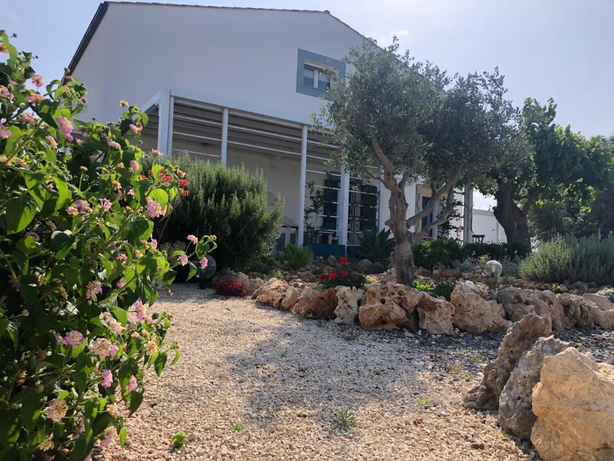 B&B Casa Del Faro Sanvallero Adults Only Portopalo Di Capo Passero Kültér fotó